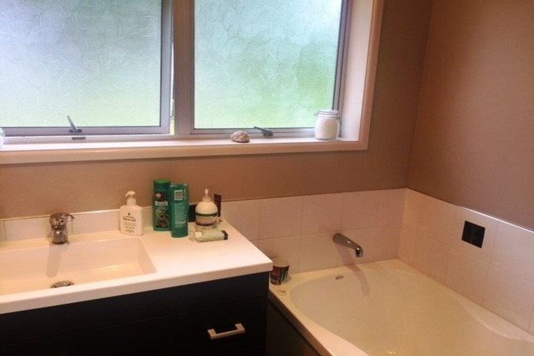 Photo of property in 24 Walton Avenue, Warkworth, 0910