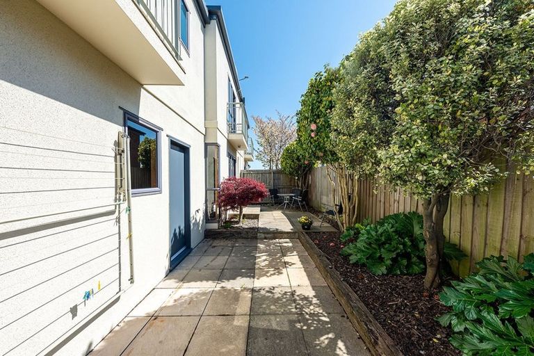 Photo of property in 40b Picton Avenue, Riccarton, Christchurch, 8011