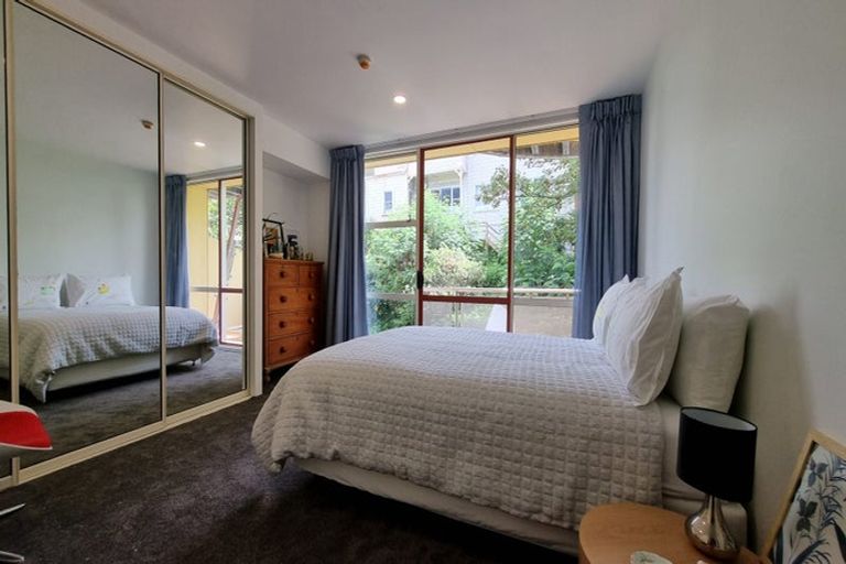 Photo of property in Sirocco Apartments, 614/8 Church Street, Wellington Central, Wellington, 6011