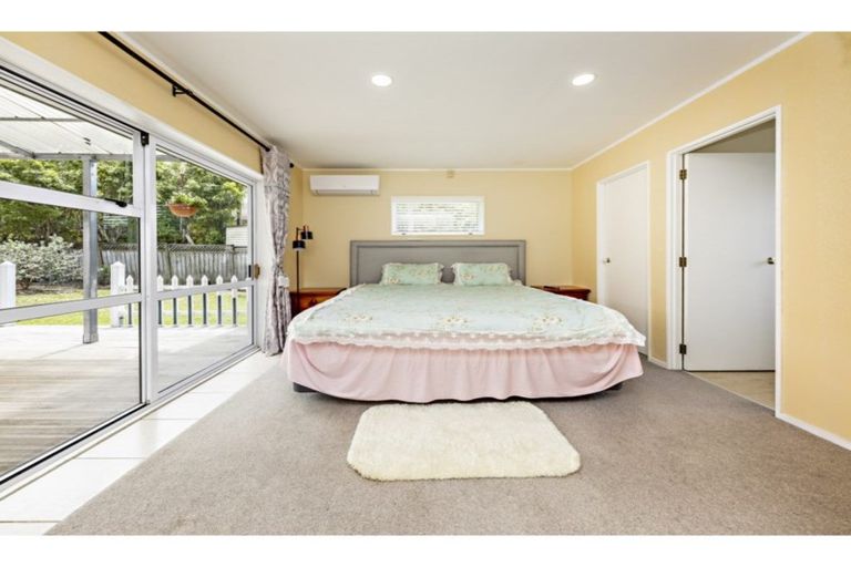 Photo of property in 147 Millhouse Drive, Golflands, Auckland, 2013