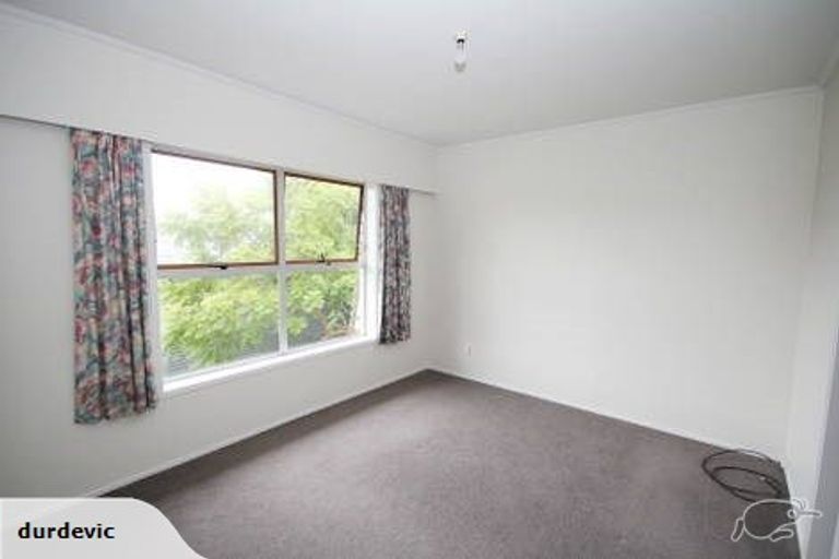 Photo of property in 2/61 Chartwell Avenue, Glenfield, Auckland, 0629
