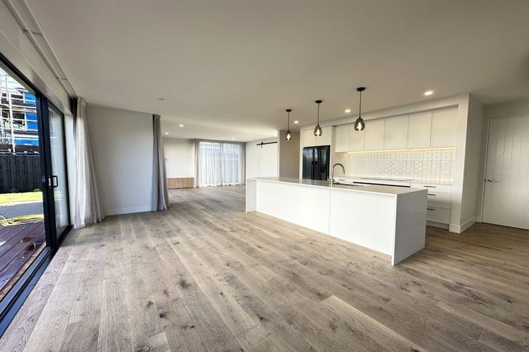 Photo of property in 17c Kirkwood Avenue, Upper Riccarton, Christchurch, 8041