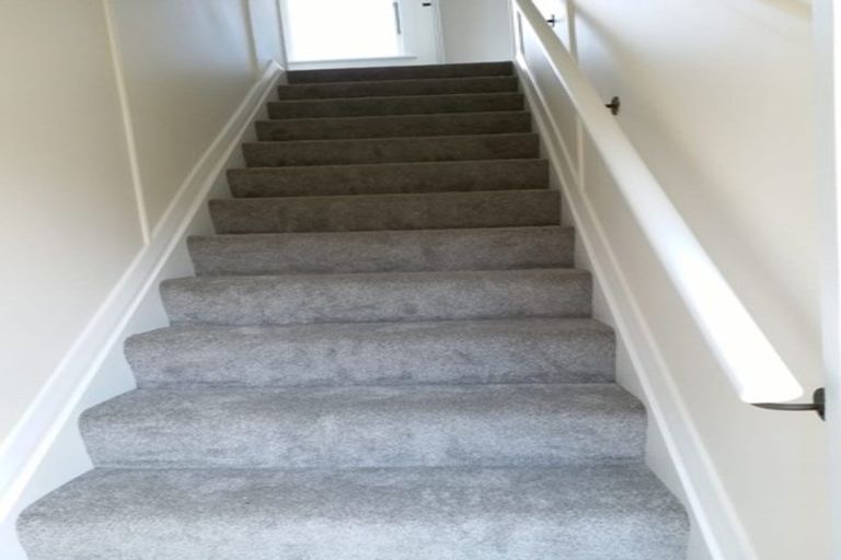 Photo of property in 4/41 Greenslade Crescent, Northcote, Auckland, 0627