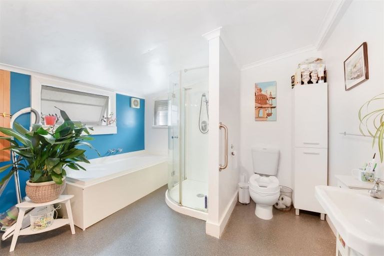 Photo of property in 1/210 Saint Vincent Street, Toi Toi, Nelson, 7010