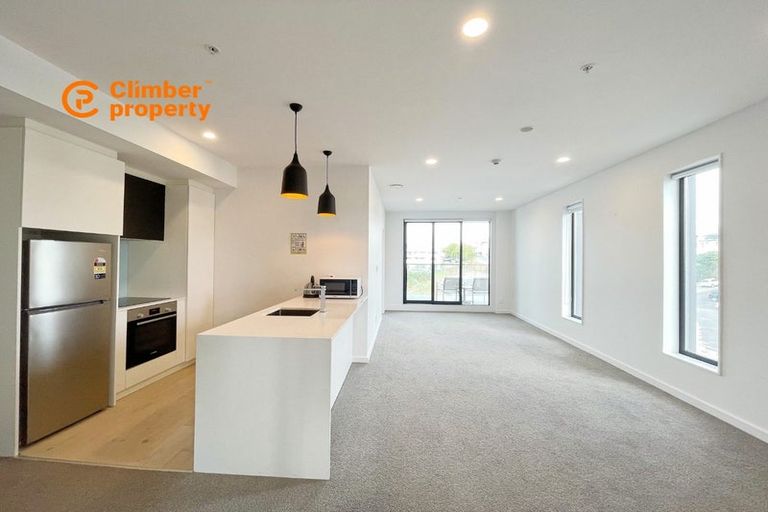 Photo of property in 414/19 Rawene Road, Birkenhead, Auckland, 0626