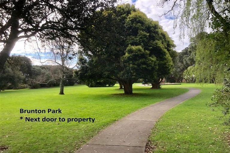 Photo of property in 2/17 West Hoe Road, Orewa, 0931