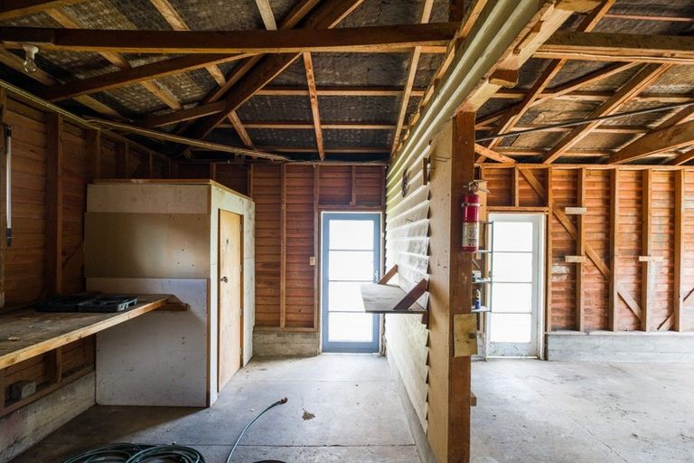 Photo of property in 23 Marian Drive, Inner Kaiti, Gisborne, 4010