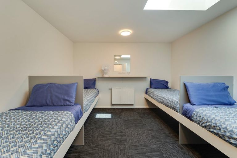 Photo of property in 16 Silverstone Drive, Cromwell, 9384