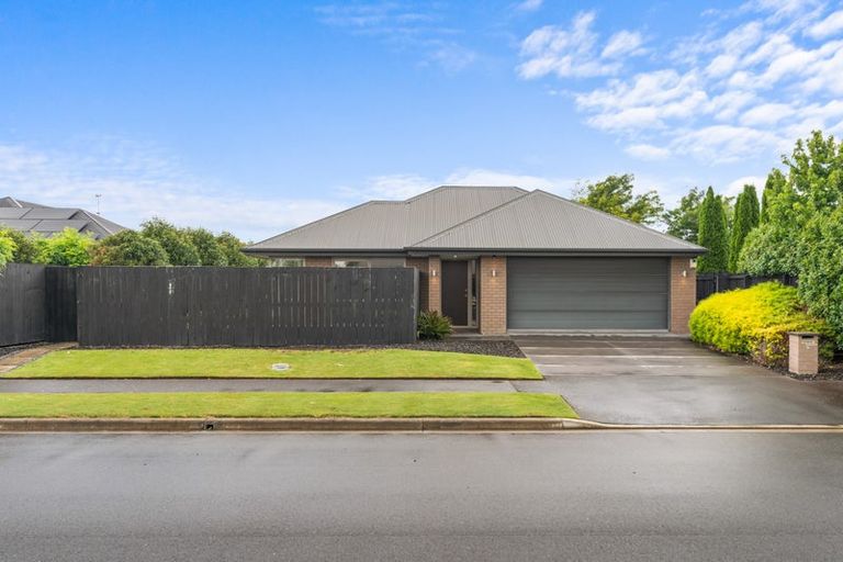 Photo of property in 7 Bamber Crescent, Halswell, Christchurch, 8025