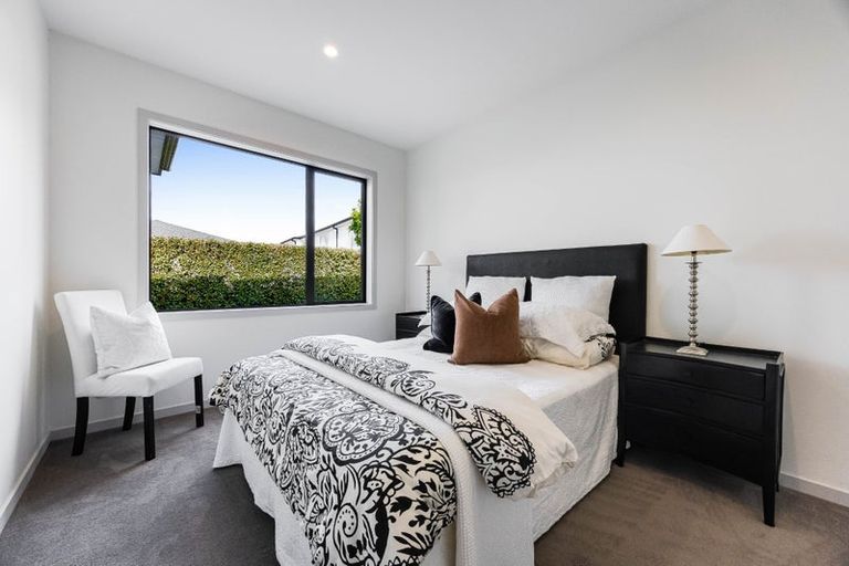 Photo of property in 32 Grut Greens, Silverdale, 0932