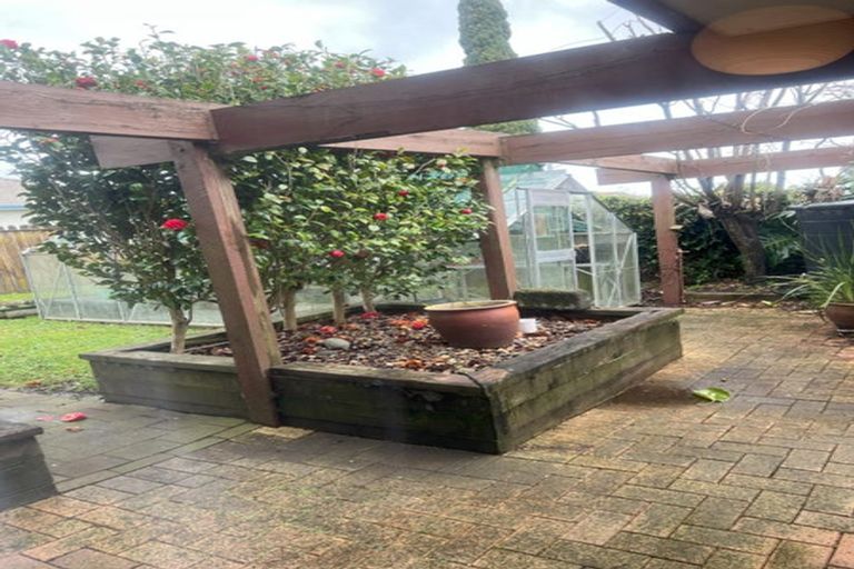 Photo of property in 34 Orangewood Drive, Northpark, Auckland, 2013