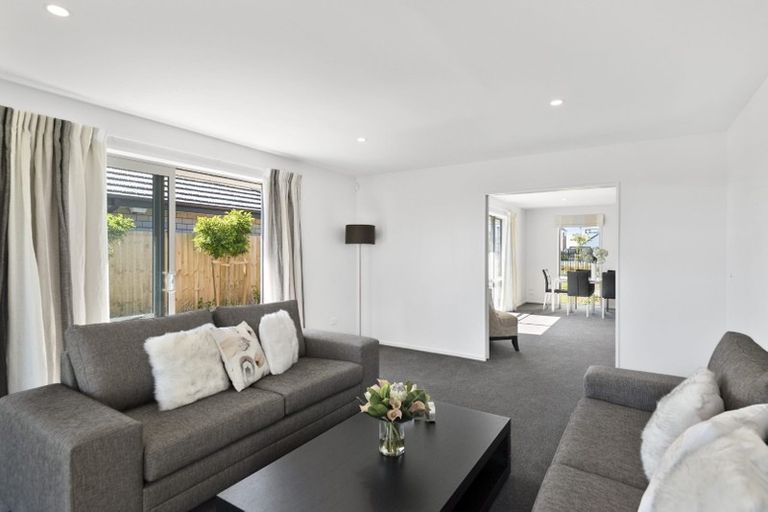 Photo of property in 6 Derek Anderson Place, Halswell, Christchurch, 8025