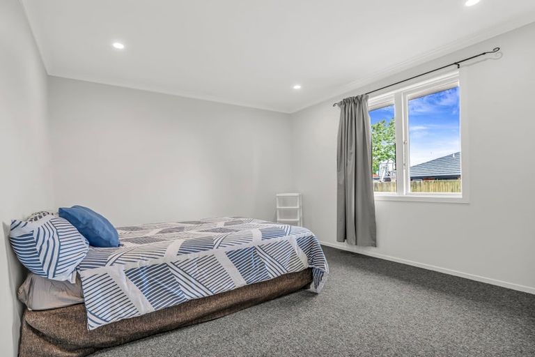 Photo of property in 22 Sunrise Avenue, Owhata, Rotorua, 3010