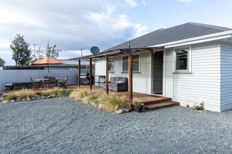 Photo of property in 13 Fraser Crescent, Twizel, 7901