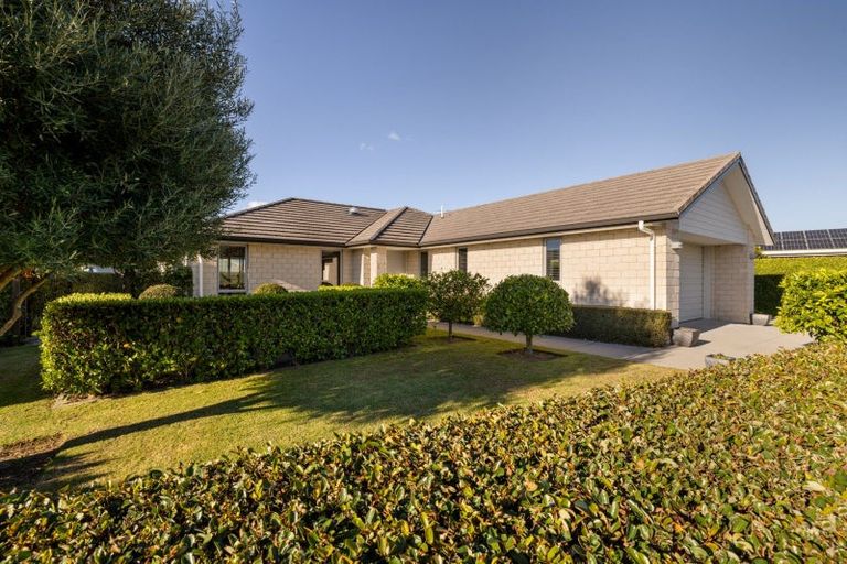 Photo of property in 20 Mortlake Heights, Pyes Pa, Tauranga, 3112