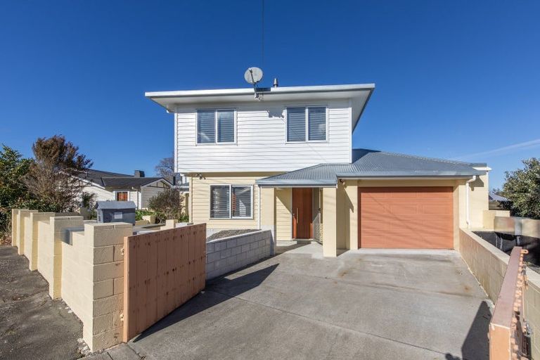 Photo of property in 31 Church Street, Waipawa, 4210