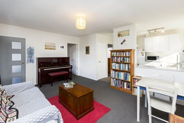 Photo of property in 4/12 Wilford Street, Wallaceville, Upper Hutt, 5018