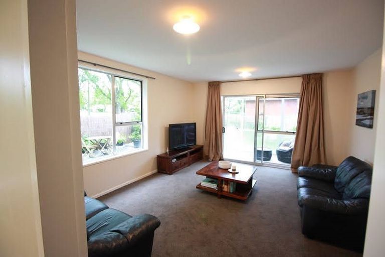 Photo of property in 1/226 Wilsons Road, Waltham, Christchurch, 8023