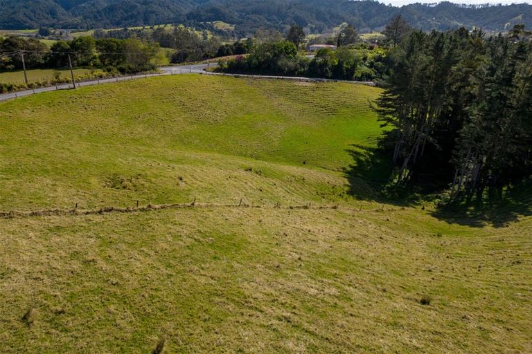 Photo of property in 15 Toots Drive, Kawakawa, 0282