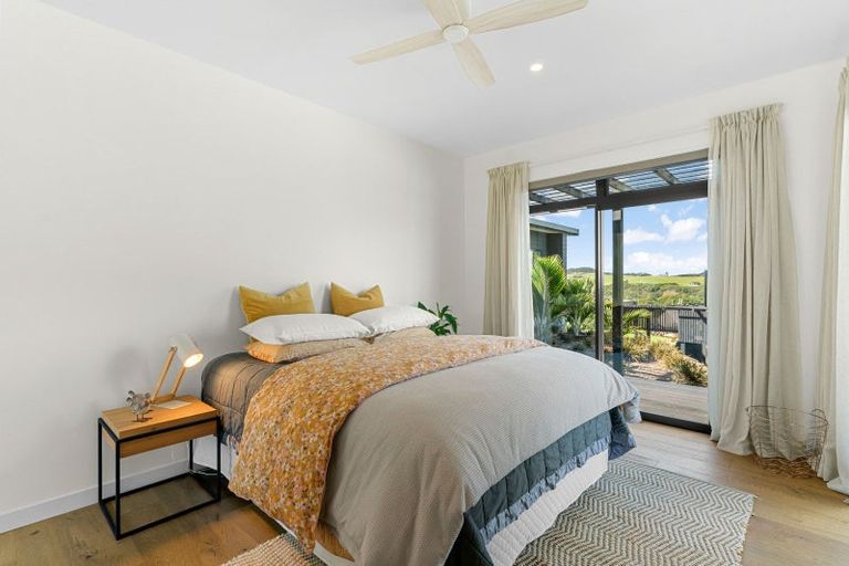 Photo of property in 84 Robert Hastie Drive, Mangawhai, 0573