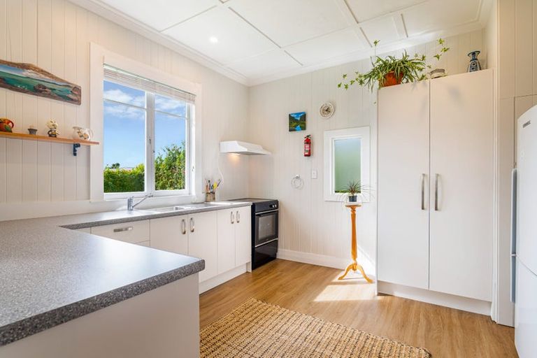 Photo of property in 8 Argyle Street, Waipu, 0510