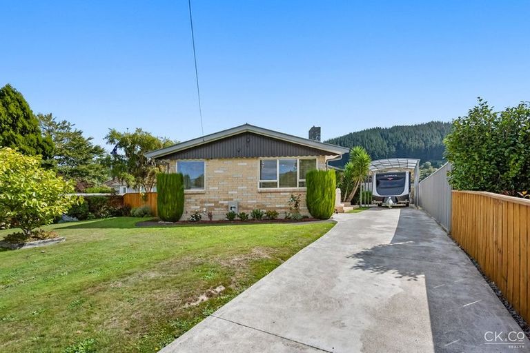 Photo of property in 22 Mcleod Street, Elderslea, Upper Hutt, 5018