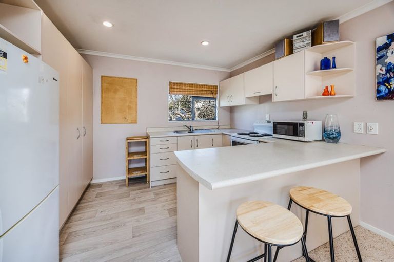 Photo of property in 15 Fields Road, Manurewa, Auckland, 2102