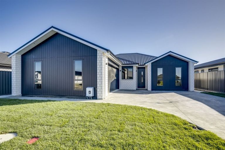 Photo of property in 7 Monowai Street, Poraiti, Napier, 4112