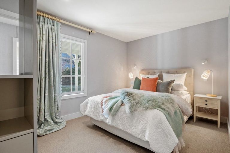 Photo of property in 21 Berkshire Street, Arrowtown, 9302