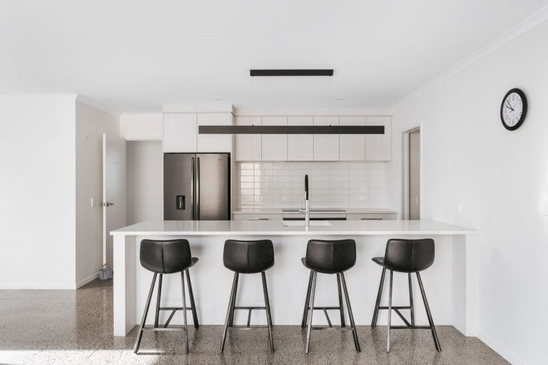 Photo of property in 10 Brendan Close, Omokoroa, 3114