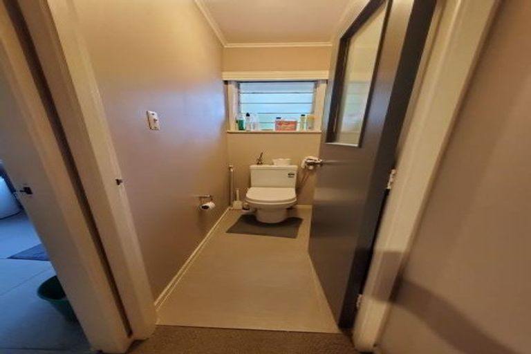 Photo of property in 105 Macleans Road, Bucklands Beach, Auckland, 2014