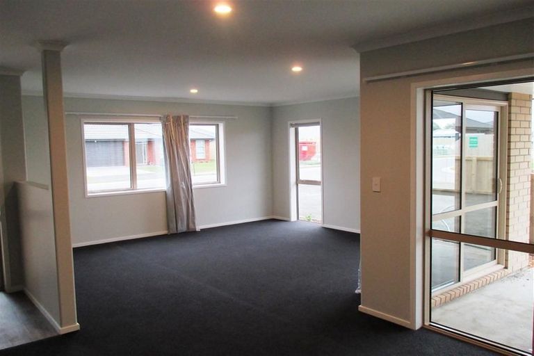 Photo of property in 7 Colebrook Drive, Rolleston, 7614