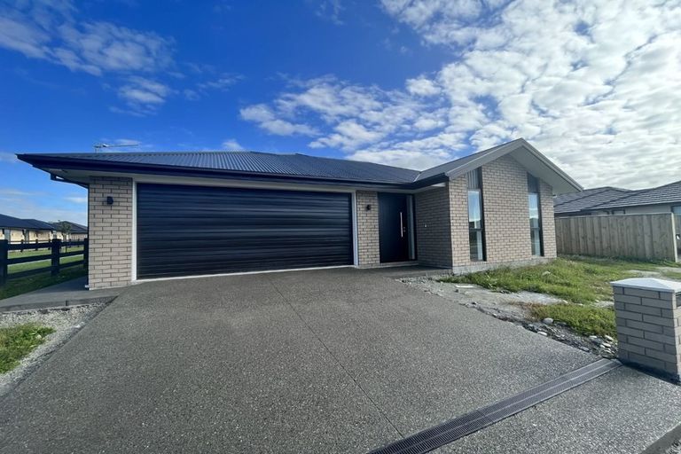Photo of property in 89 Lady Isaac Drive, Rolleston, 7615