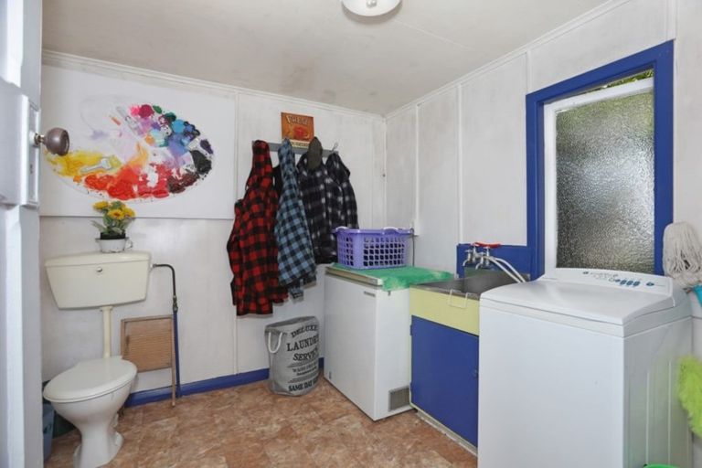 Photo of property in 573 Pukepapa Road, Marton, 4789