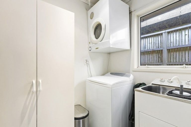 Photo of property in 16 Orchy Crescent, Southgate, Wellington, 6023