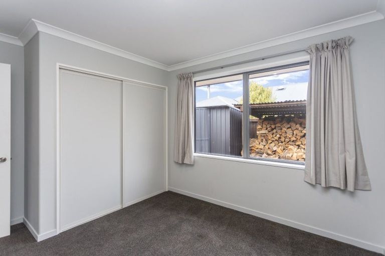 Photo of property in 17 Lloyds Close, Rolleston, 7614