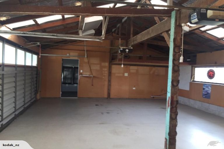 Photo of property in 80 Great South Road, Pokeno, 2402