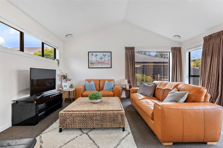 Photo of property in 69 Toni's Terrace, Lower Shotover, Queenstown, 9304