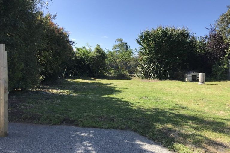 Photo of property in 10 Woodend Road, Woodend, 7610