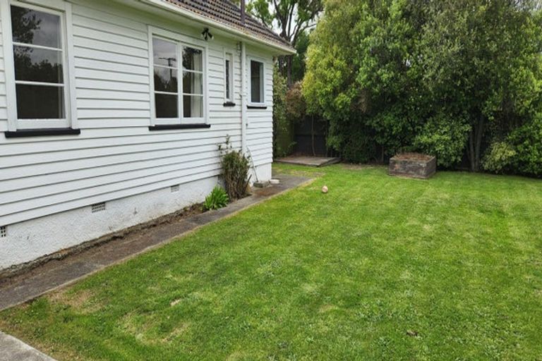 Photo of property in 21 Wayside Avenue, Burnside, Christchurch, 8053