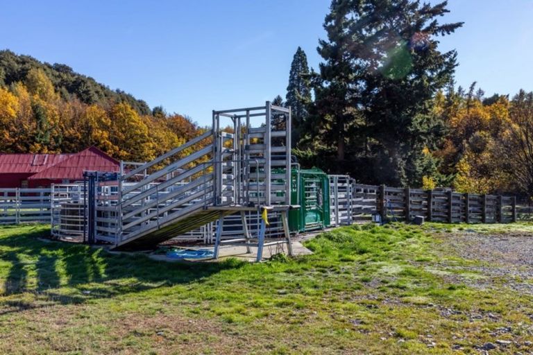 Photo of property in 11075 West Coast Road, Lake Pearson, Arthur's Pass, 7580