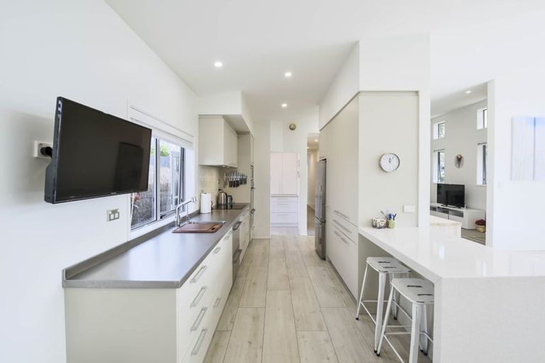Photo of property in 870 Whangaparaoa Road, Manly, Whangaparaoa, 0930
