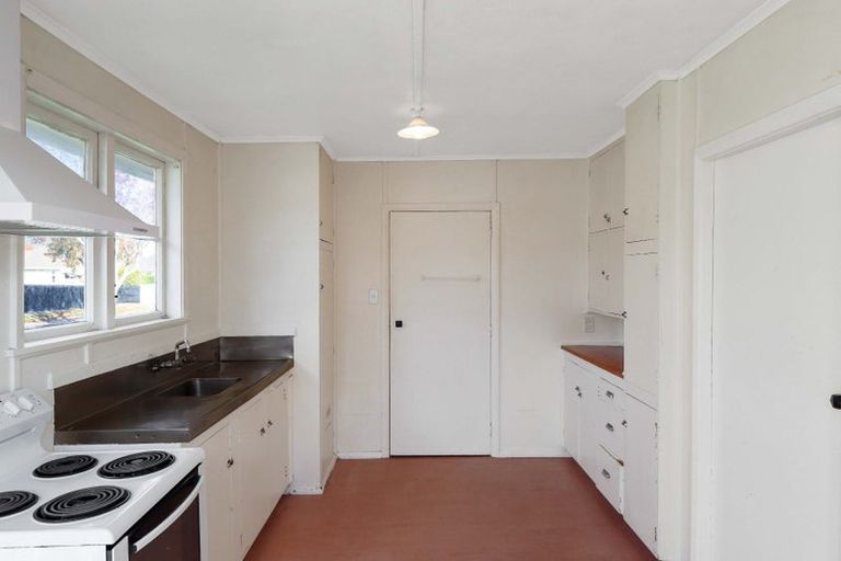 Photo of property in 17 Fisk Street, Naenae, Lower Hutt, 5011