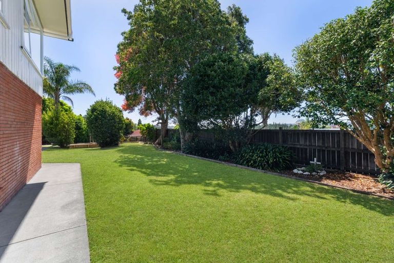 Photo of property in 1 Cowley Place, Te Kamo, Whangarei, 0112