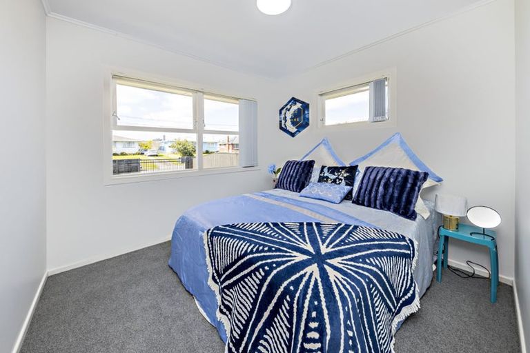 Photo of property in 19 Awatere Street, Clover Park, Auckland, 2023