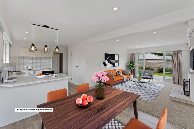 Photo of property in 15a Freemans Road, Otaki, 5512