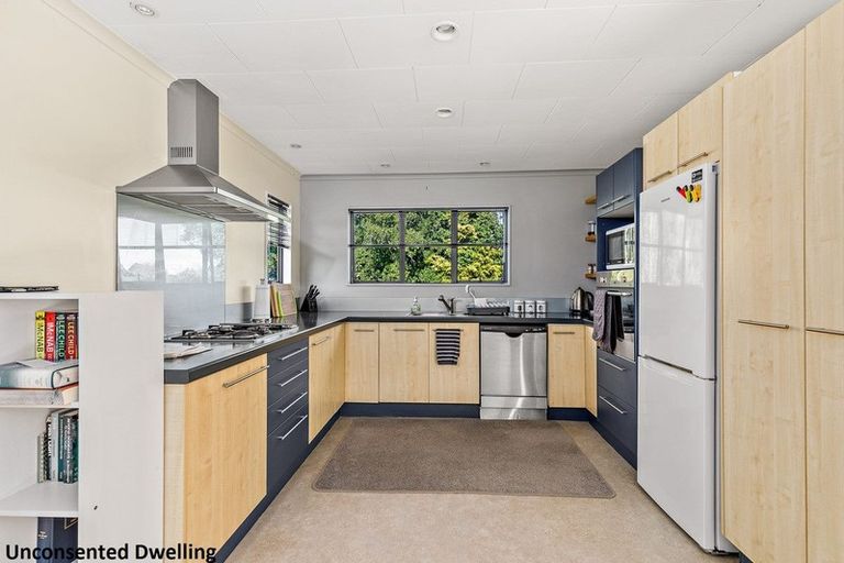 Photo of property in 70 Puriri Road, Whenuapai, Auckland, 0618