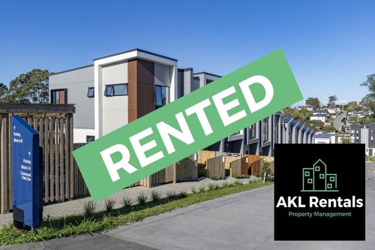 Photo of property in 5 Morihana Close, Glen Eden, Auckland, 0602