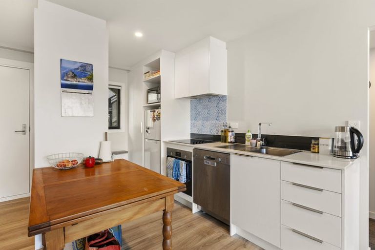Photo of property in 4/11f Newtown Avenue, Newtown, Wellington, 6021