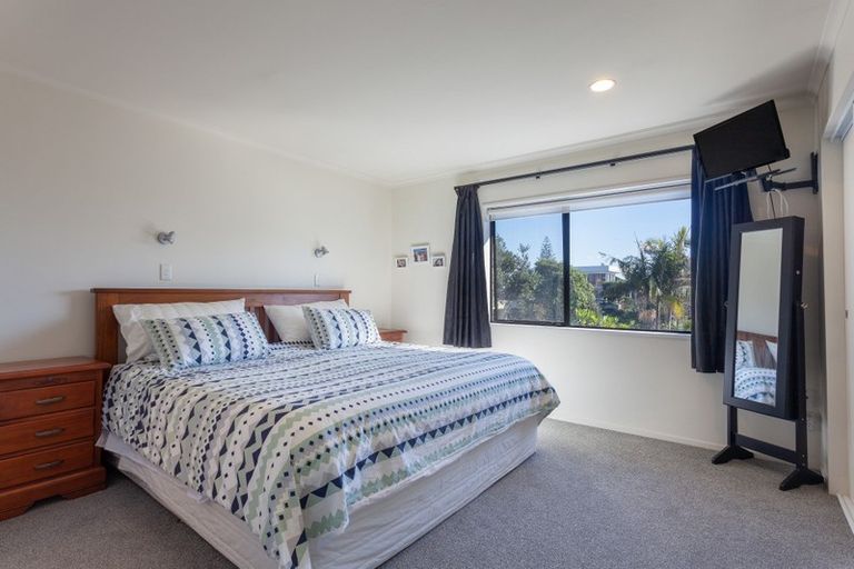 Photo of property in 325c Oceanbeach Road, Mount Maunganui, 3116